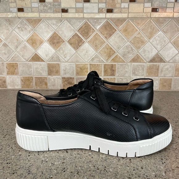 Soul Naturalizer Women’s Topaz2 Black Oxford Lace Up Sneaker Size 10W - Picture 6 of 10
